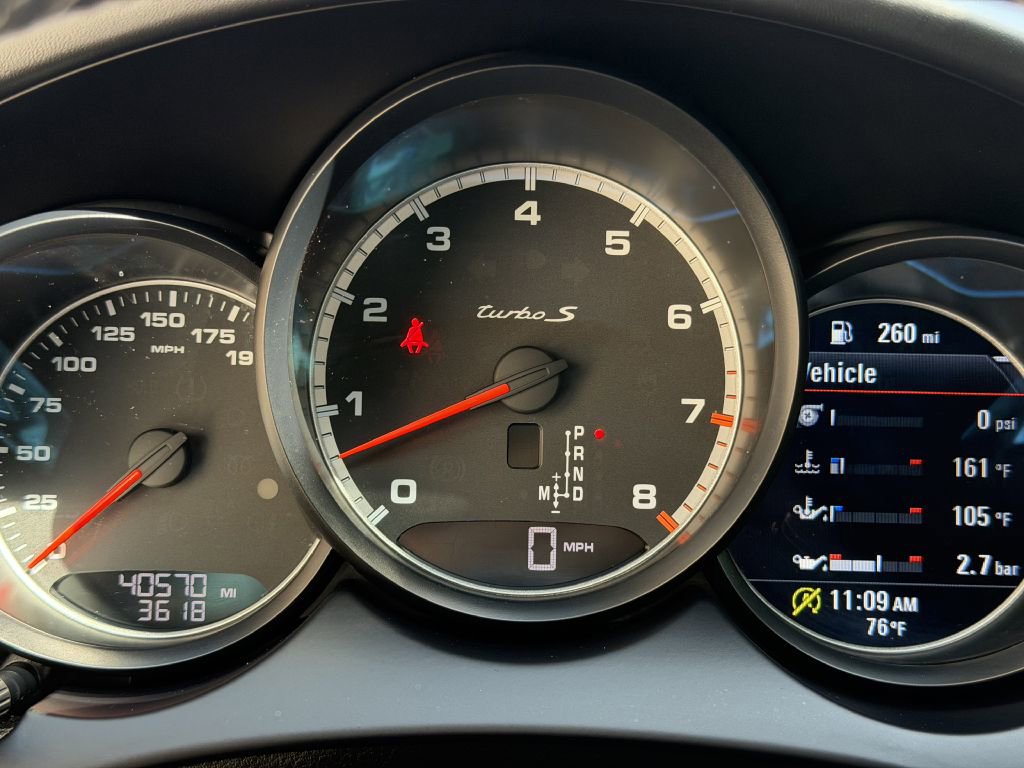 Used 2018 Porsche Cayenne Turbo S AWD/4WD image 34