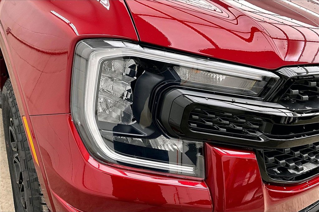 New 2025 Ford Ranger XLT w/ Equipment Group 301A High image 34