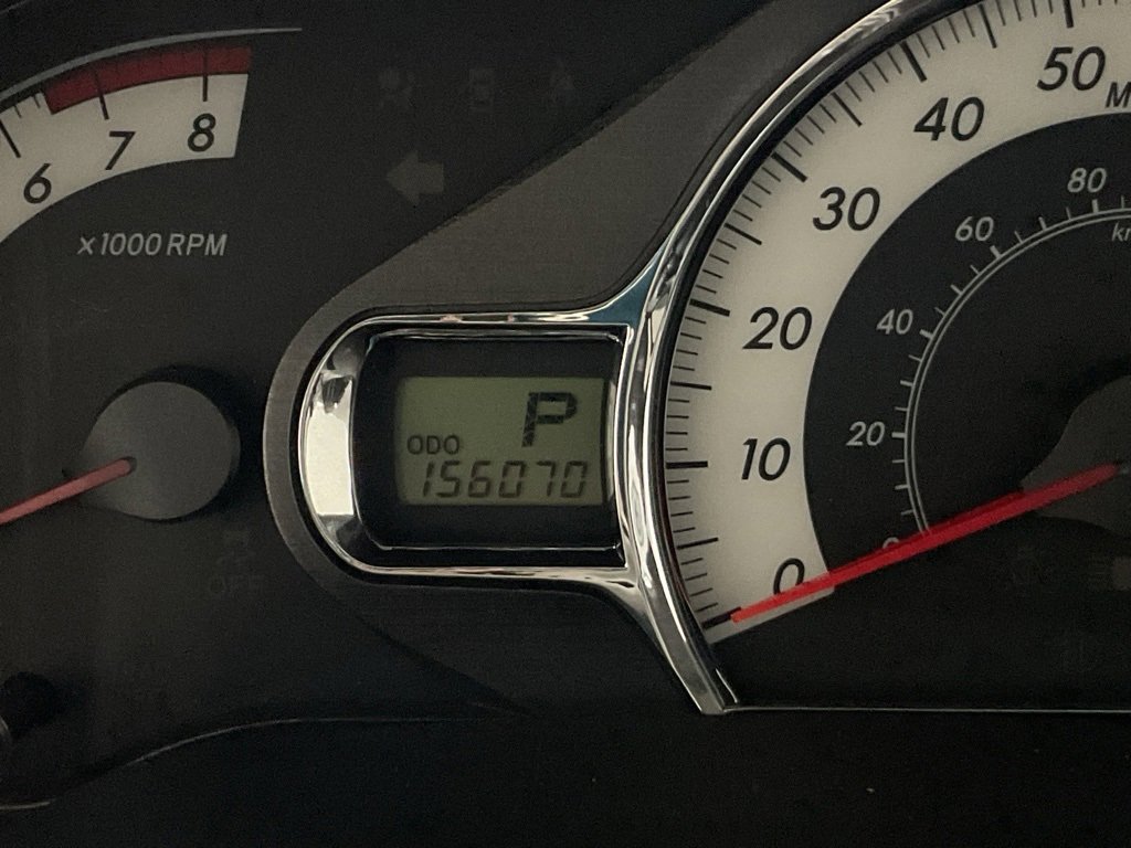 Used 2012 Toyota Sienna SE image 30