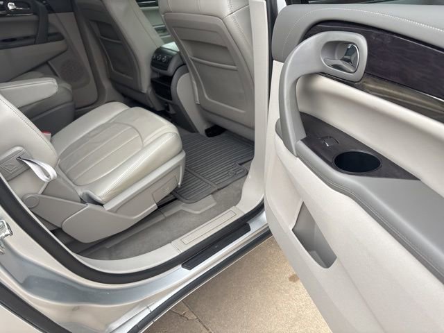 Used 2016 Buick Enclave Leather image 20