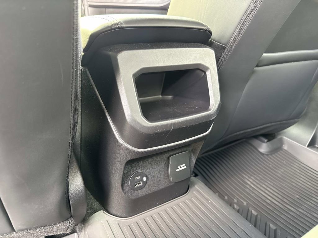 Used 2025 Ford Ranger Raptor AWD/4WD image 33