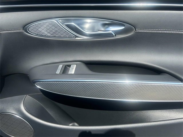 Used 2024 Genesis GV70 3.5T Sport image 25