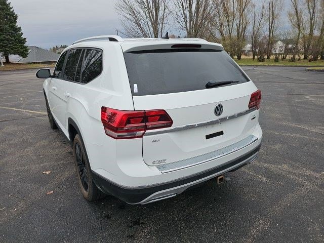 Used 2018 Volkswagen Atlas SEL image 3
