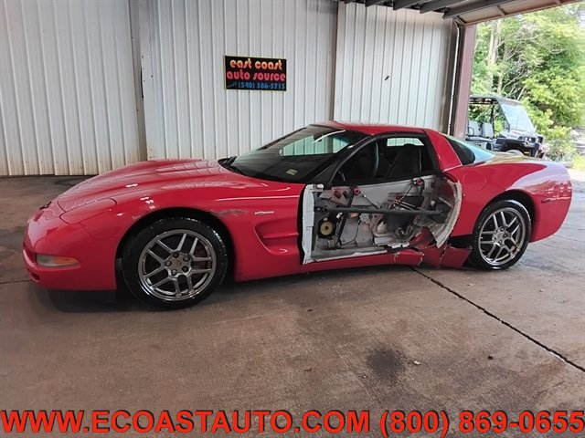 Used 1999 Chevrolet Corvette Coupe w/ Roof Pkg RWD image 2