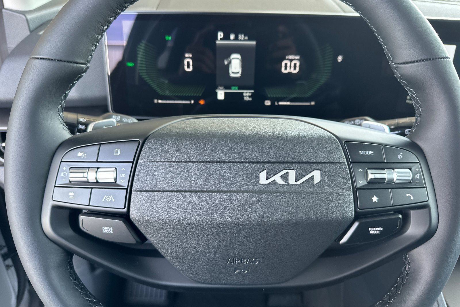 New 2026 Kia Sportage EX AWD/4WD image 23