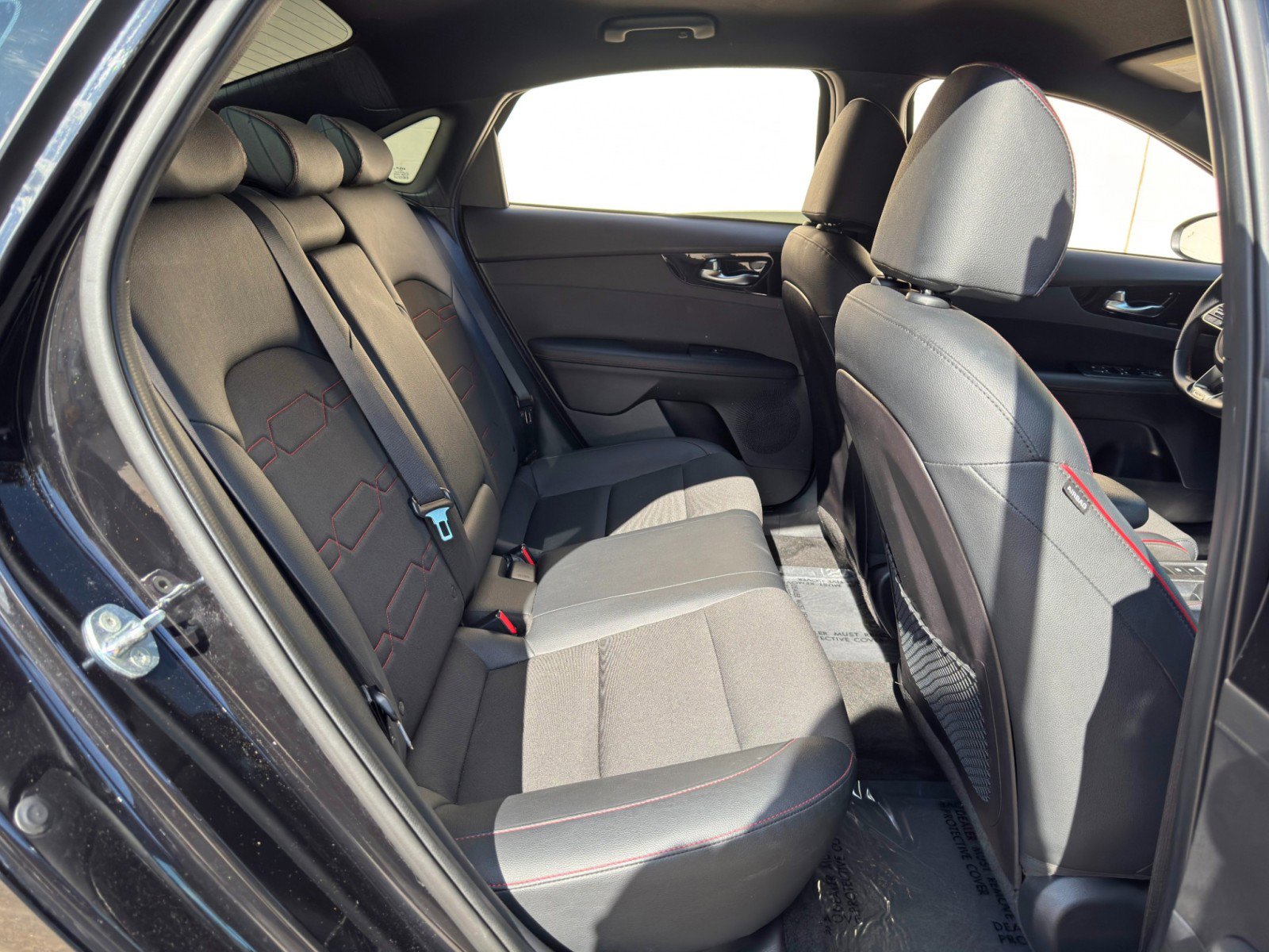 Used 2022 Kia Forte GT w/ GT Technology Package FWD image 35