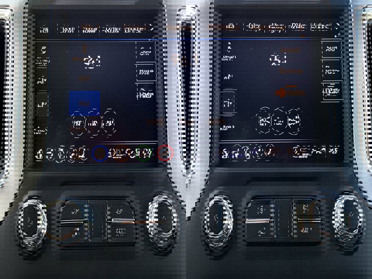 Used 2021 GMC Sierra 1500 SLT w/ SLT Premium Plus Package image 33