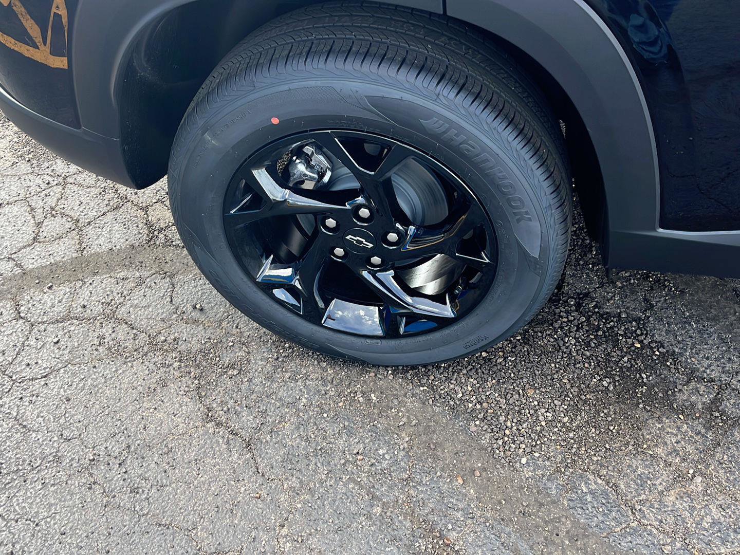 New 2026 Chevrolet Trax LT image 29