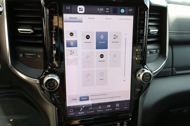 Used 2025 RAM 2500 Laramie image 25