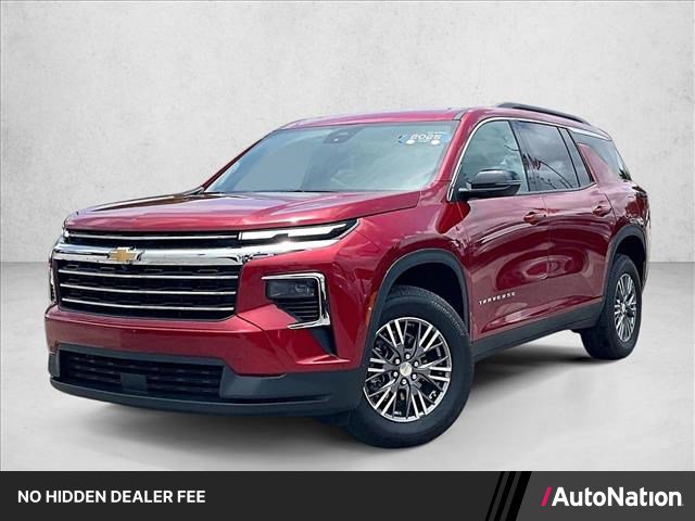 Used 2025 Chevrolet Traverse LT