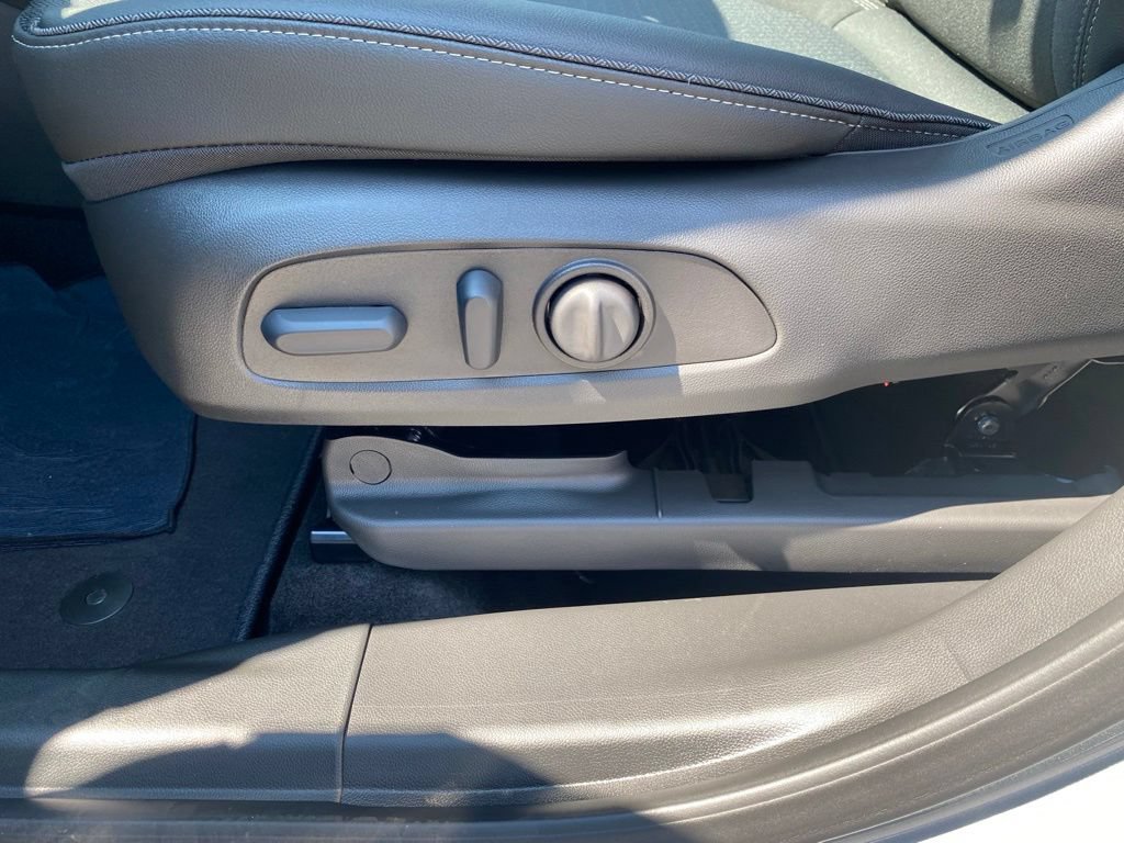 New 2026 Buick Encore GX Preferred w/ Comfort Package FWD image 16