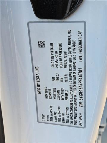 Used 2023 Tesla Model 3 Standard Range image 15