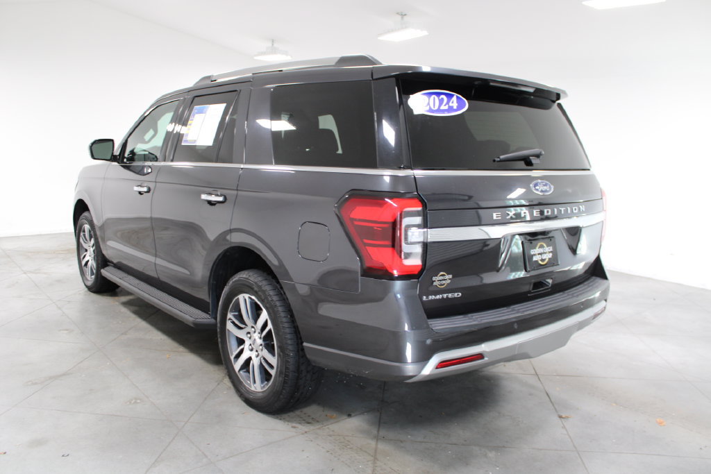 Used 2024 Ford Expedition Limited RWD image 7