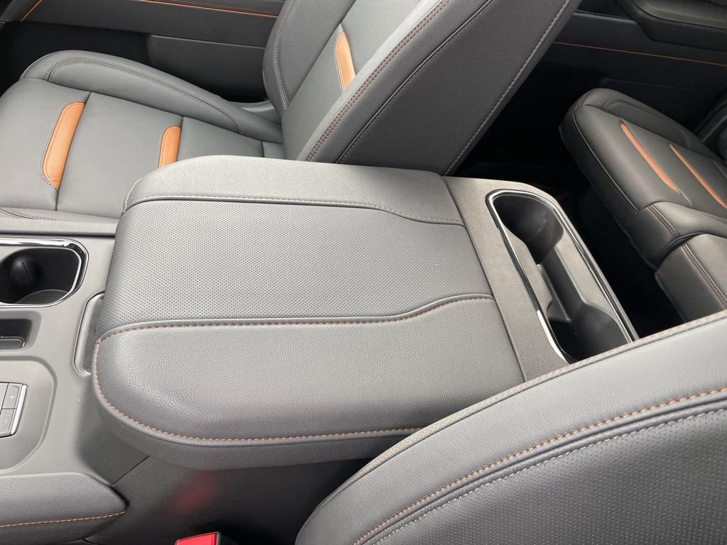 Used 2025 GMC Sierra 1500 AT4 w/ AT4 Premium Package image 22