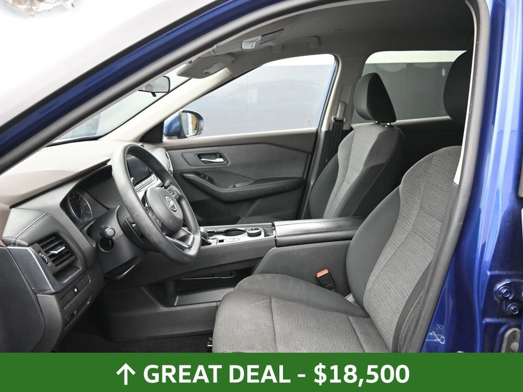 Used 2023 Nissan Rogue SV image 27