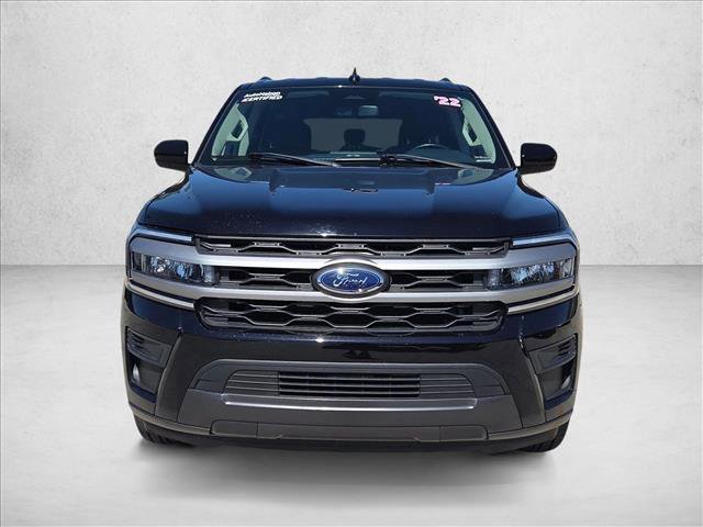 Used 2022 Ford Expedition XLT image 2