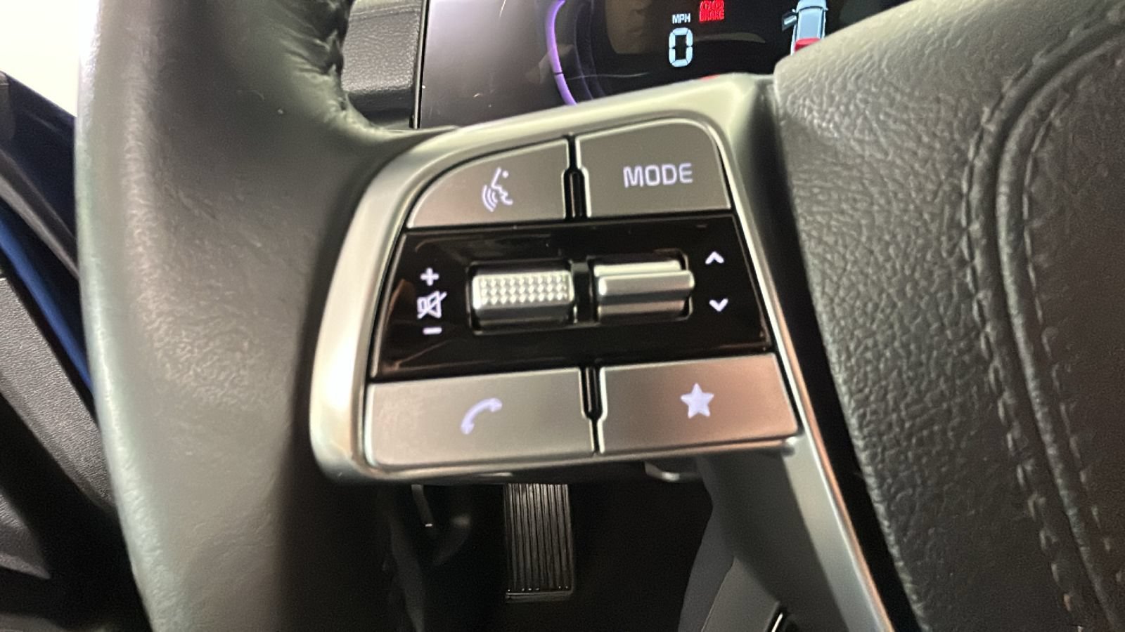 Used 2024 Kia Telluride S AWD/4WD image 19