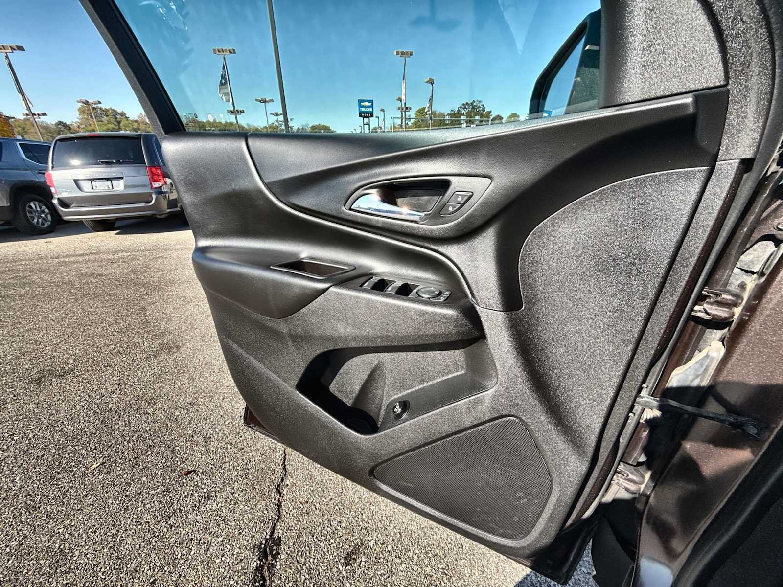 Certified 2020 Chevrolet Equinox LT FWD image 22