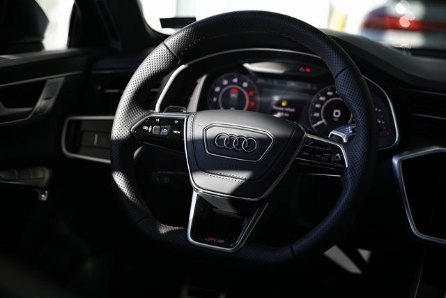 New 2025 Audi RS 6 performance image 29