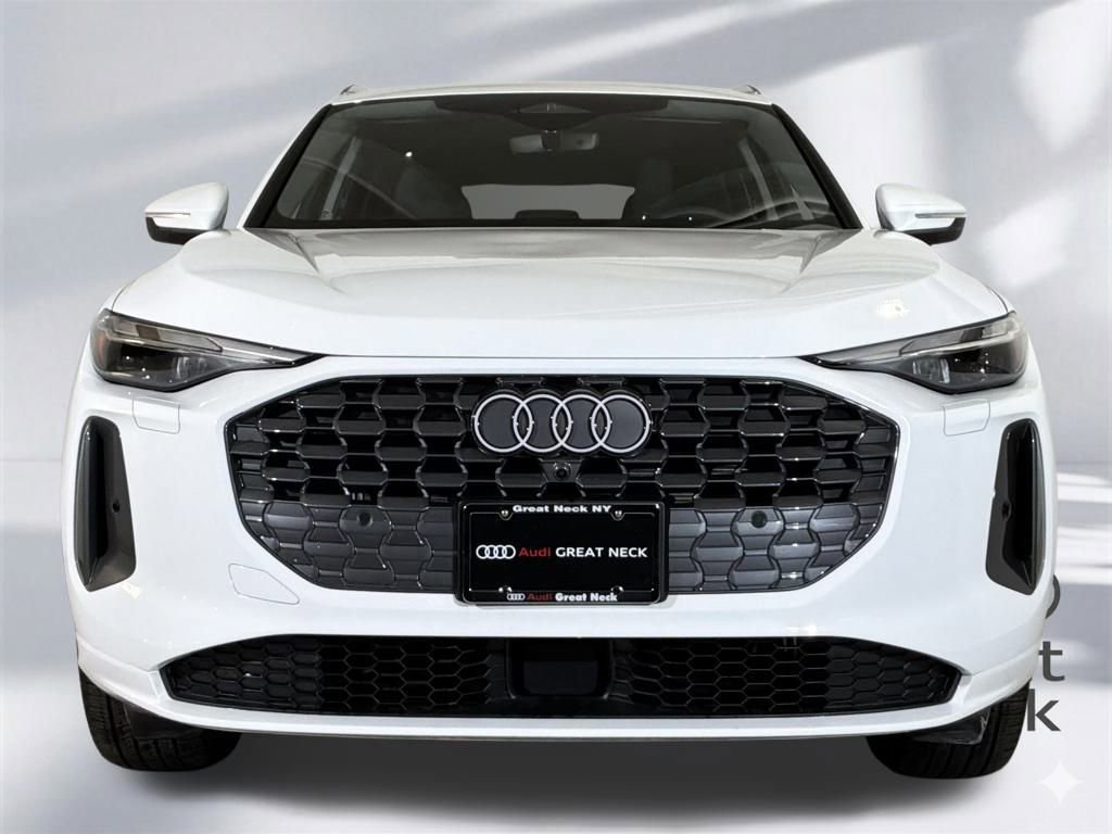 Certified 2025 Audi Q5 Premium w/ Convenience Package image 26