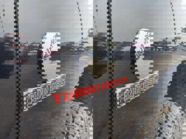 Used 2018 RAM 2500 Tradesman w/ Chrome Appearance Group image 9