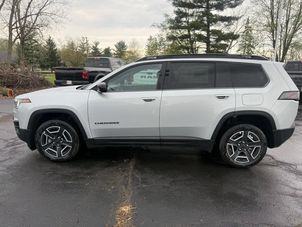 New 2026 Jeep Cherokee Laredo AWD/4WD image 7