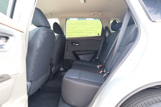 Certified 2023 Nissan Rogue SV AWD/4WD image 28