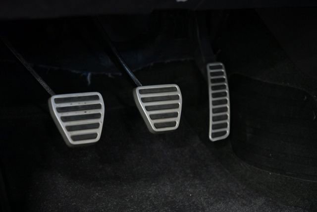 Used 2015 Chevrolet Camaro Z/28 RWD image 35