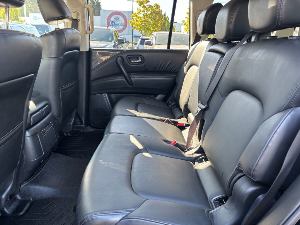 Used 2021 Nissan Armada SV image 14