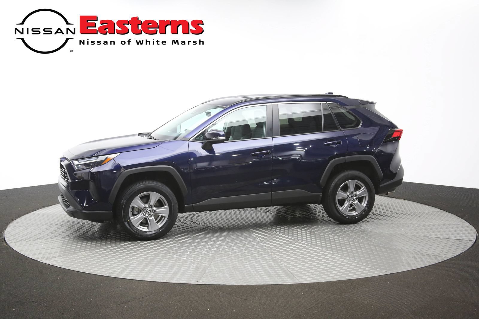 Used 2024 Toyota RAV4 XLE FWD image 56