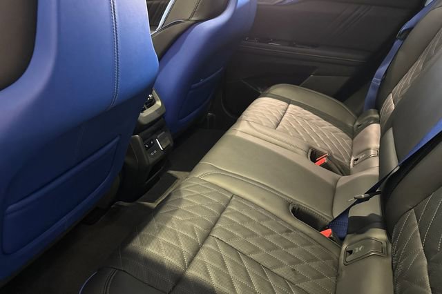 New 2026 Cadillac Optiq V image 12