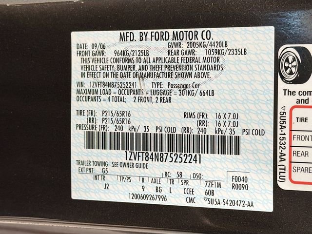 Used 2007 Ford Mustang Deluxe image 25