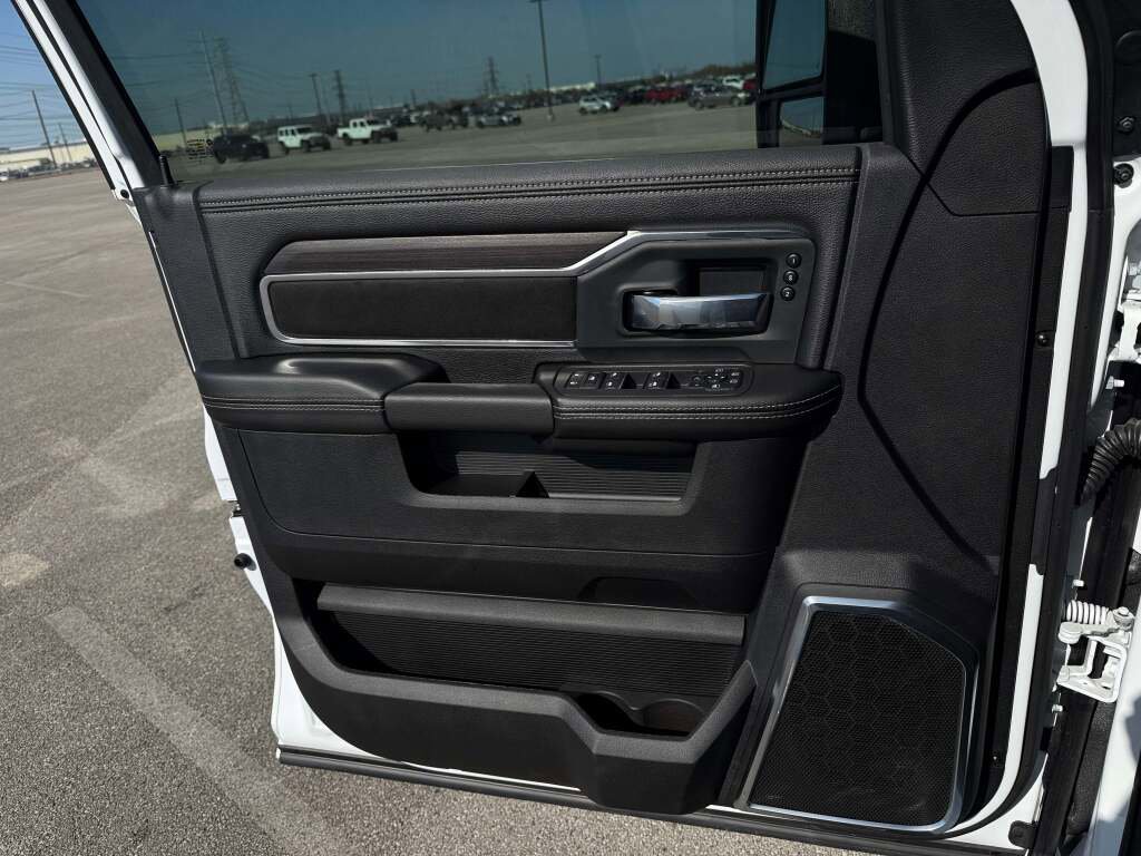 New 2026 RAM 2500 Laramie w/ Night Edition image 27