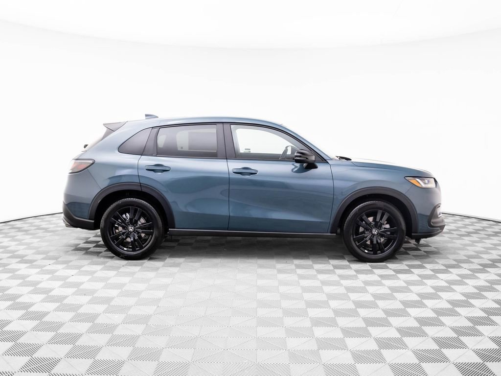 New 2026 Honda HR-V Sport image 7