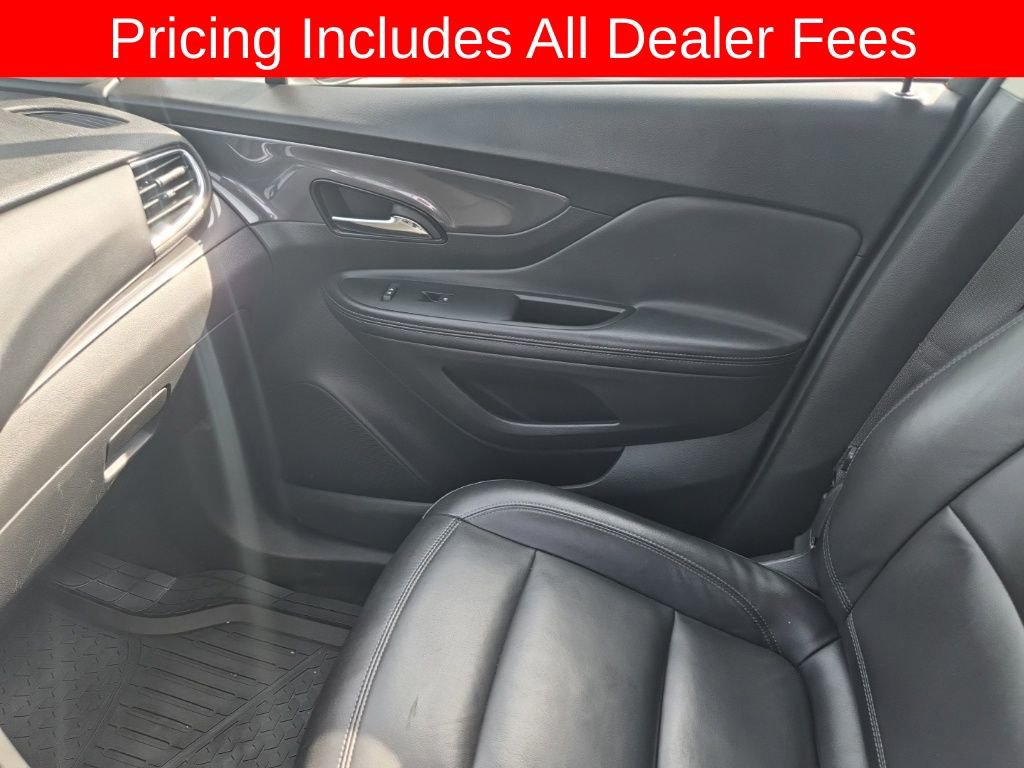 Used 2020 Buick Encore Essence FWD image 9