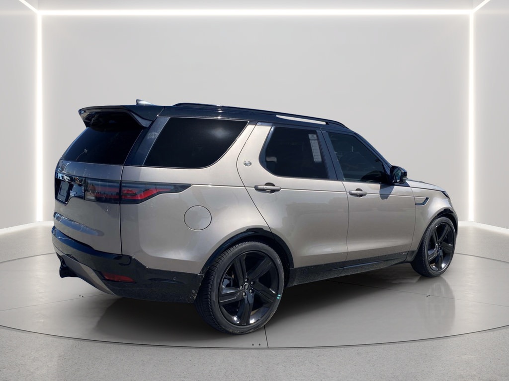 Used 2022 Land Rover Discovery HSE R-Dynamic AWD/4WD image 6