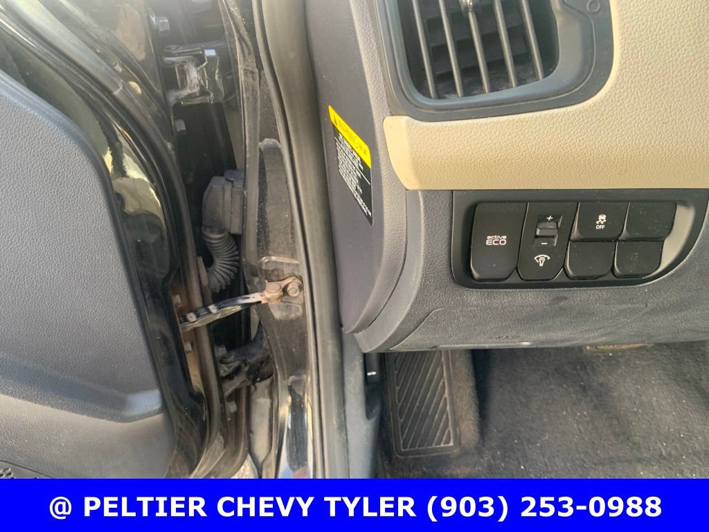 Used 2013 Kia Rio LX FWD image 15