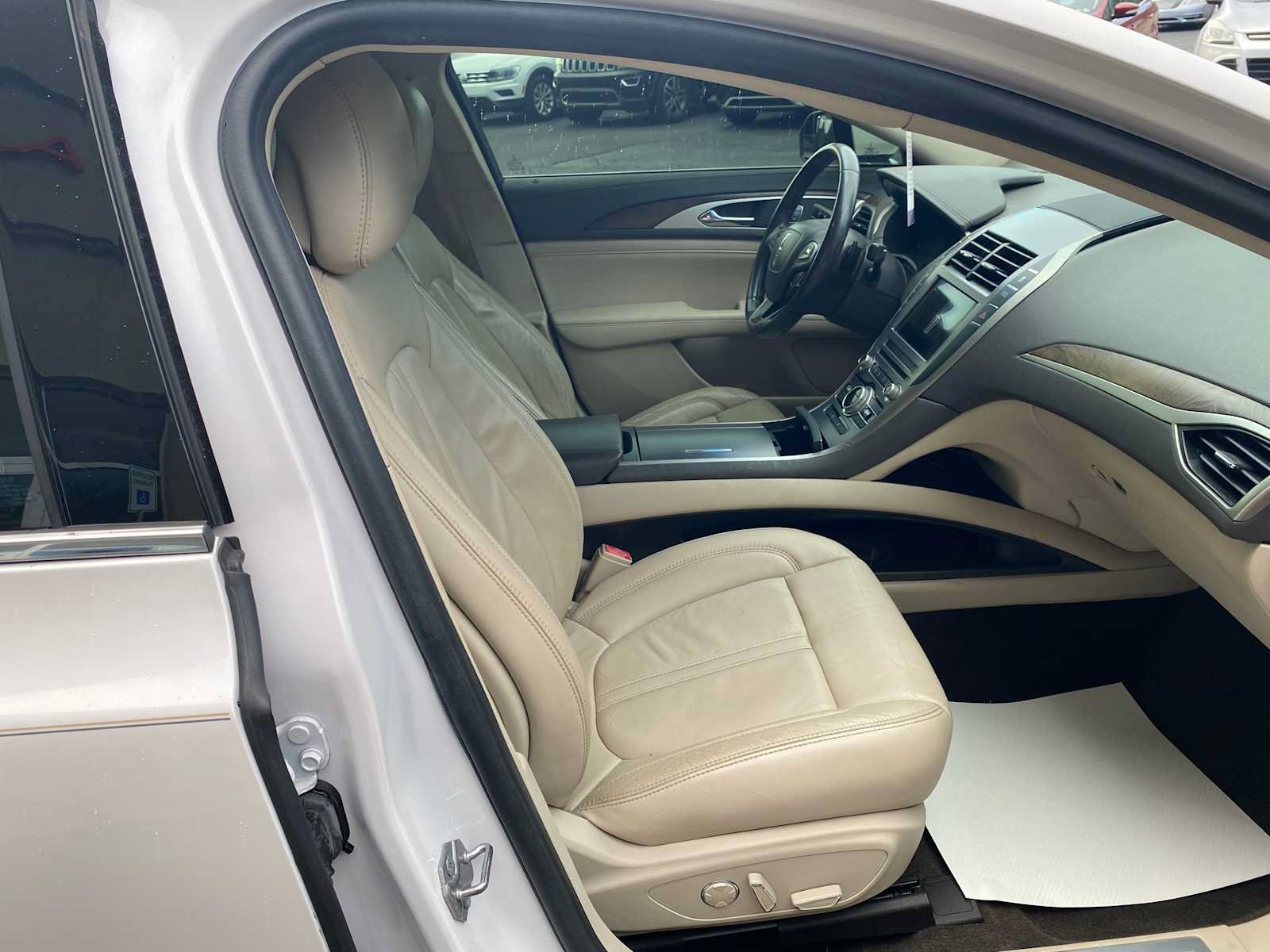 Used 2017 Lincoln MKZ Select FWD image 30
