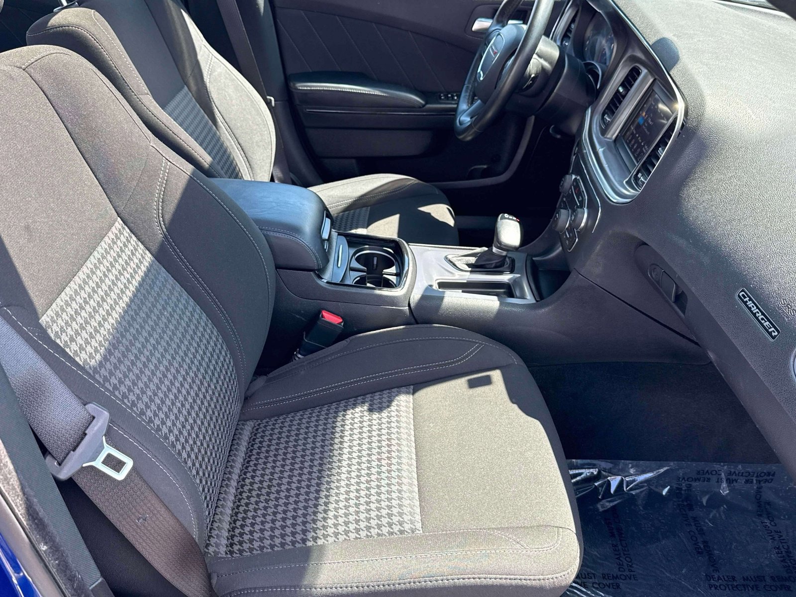 Used 2021 Dodge Charger SXT w/ Blacktop Package image 29