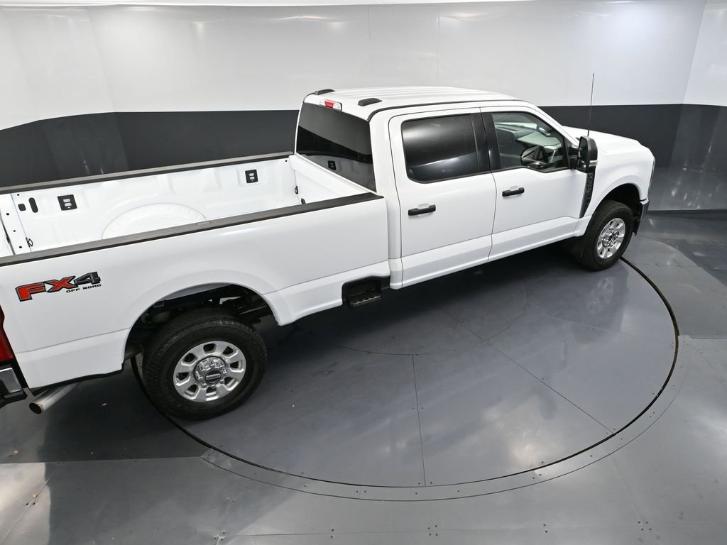 Used 2024 Ford F350 XLT w/ FX4 Off-Road Package image 54