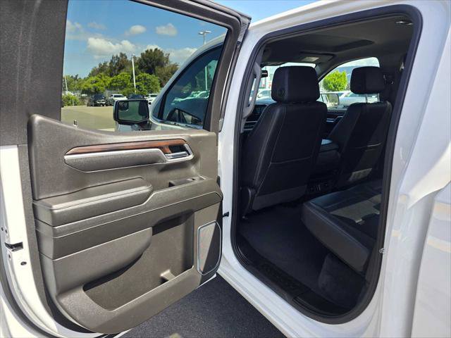 Used 2025 GMC Sierra 1500 SLT RWD image 16