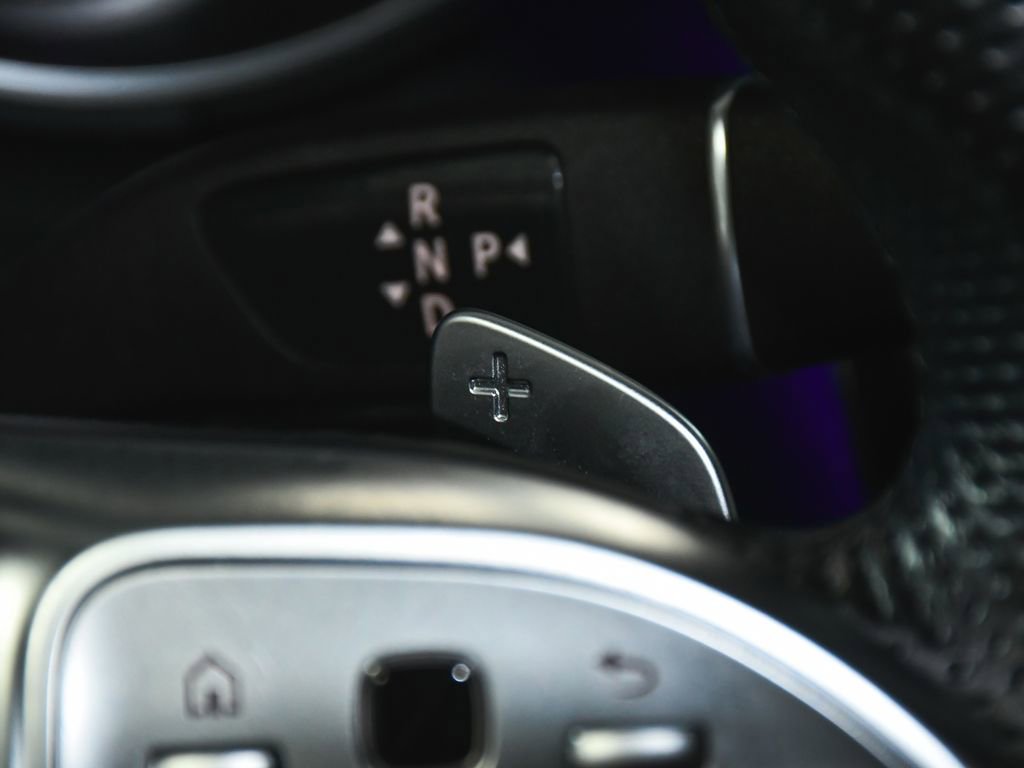 Used 2022 Mercedes-Benz GLC 300 4MATIC Coupe image 36