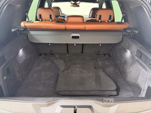 Used 2025 BMW X5 M60i w/ Parking Assistance Package AWD/4WD image 21