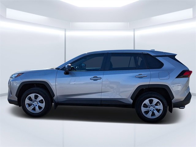 Used 2024 Toyota RAV4 LE image 6