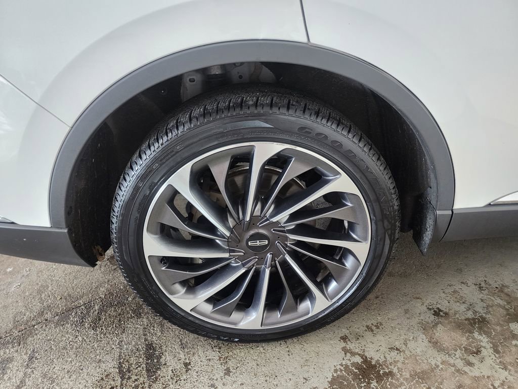 Used 2021 Lincoln Aviator Reserve w/ Equipment Group 202A AWD/4WD image 40