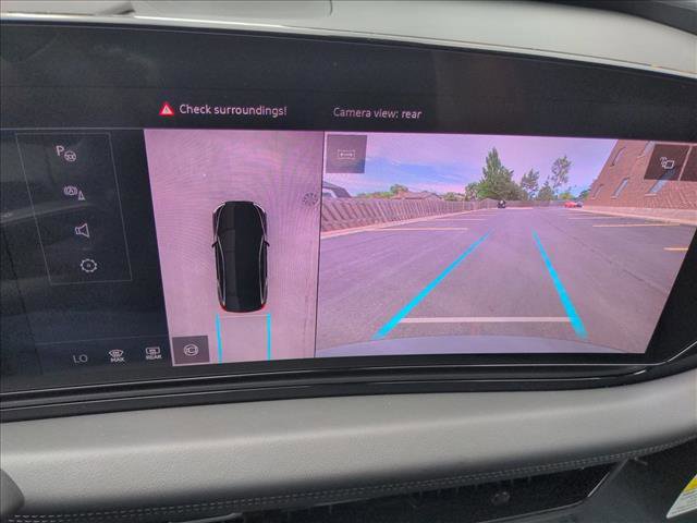 Used 2025 Audi A6 e-tron Premium Plus w/ Premium Plus image 13