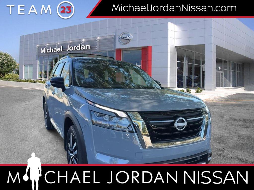 New 2025 Nissan Pathfinder Platinum