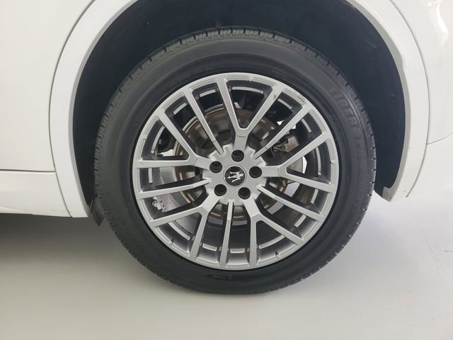 Used 2023 Maserati Grecale GT AWD/4WD image 12