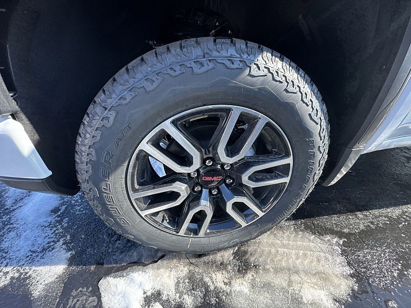 New 2026 GMC Sierra 1500 AT4 w/ Technology Package image 6