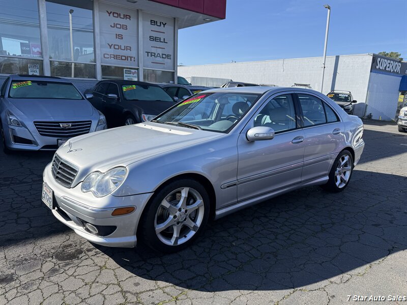 Used 2007 Mercedes-Benz C 230 Sedan image 3